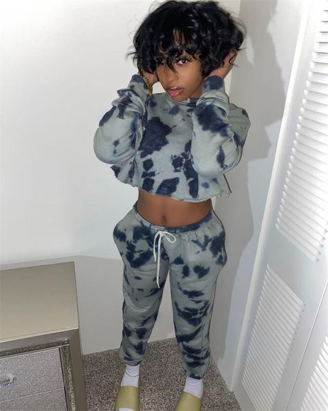 women's two piece pants 2021 quality fashion design 2pcs women set spring autumn print o-neck pullover pencil drawstring casual, White
women's two piece pants 2021 quality fashion design 2pcs women set spring autumn print o-neck pullover pencil drawstring casual, White