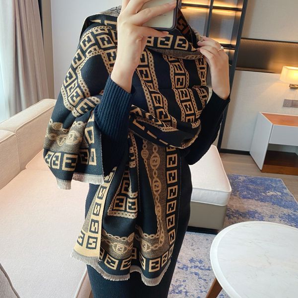 new women's imitation cashmere scarf double-sided two-color warm and thickened versatile long shawl, Blue;gray
new women's imitation cashmere scarf double-sided two-color warm and thickened versatile long shawl, Blue;gray