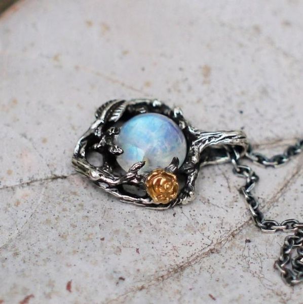 colorful natural moonlight stone rose pendant antique tree leaf branch color separation necklace necklaces, Silver
colorful natural moonlight stone rose pendant antique tree leaf branch color separation necklace necklaces, Silver