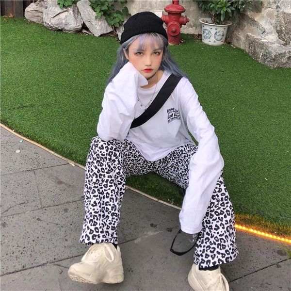 women's pants & capris korean summer women man harajuku style street white leopard print casual loose straight leg, Black;white
women's pants & capris korean summer women man harajuku style street white leopard print casual loose straight leg, Black;white