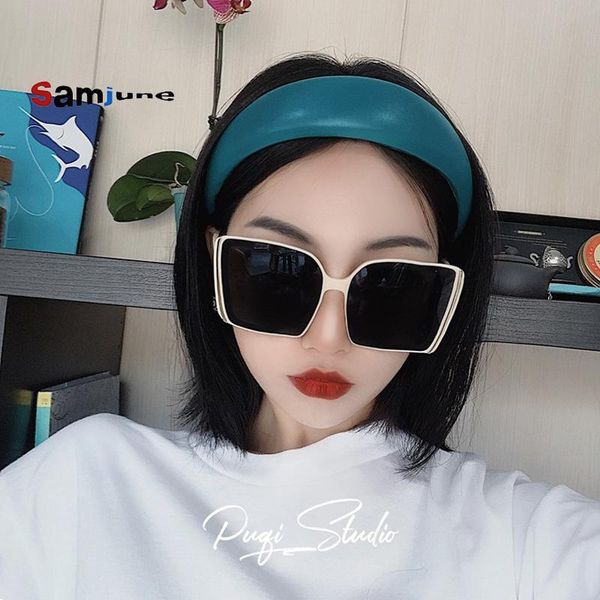 sunglasses samjune retro black square women plastic oversized ladies sun glasses fashion goggle uv400 female big frame sunglass, White;black
sunglasses samjune retro black square women plastic oversized ladies sun glasses fashion goggle uv400 female big frame sunglass, White;black
