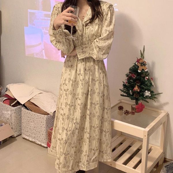casual dresses beige black floral dress v-neck women summer 2021 long sleeve maxi chiffon elegant vintage solid clothing chic, Black;gray
casual dresses beige black floral dress v-neck women summer 2021 long sleeve maxi chiffon elegant vintage solid clothing chic, Black;gray