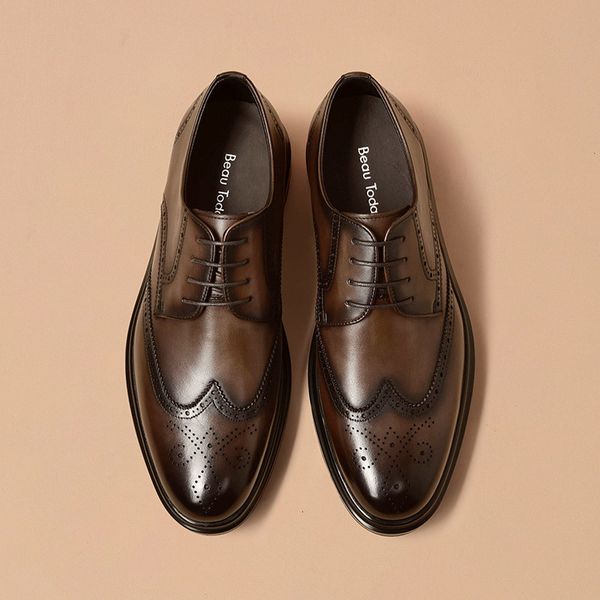 dress shoes brogue men genuine cow leather male derby fretwork waxing wingtip round toe office formal shoes handmade 55502, Black
dress shoes brogue men genuine cow leather male derby fretwork waxing wingtip round toe office formal shoes handmade 55502, Black