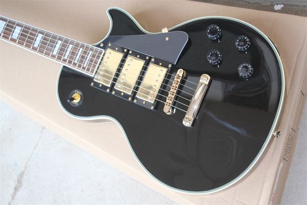 beauty electric guitar golden hardware three pickups mahogany body rosewood fingerboard guitarar guitarra
beauty electric guitar golden hardware three pickups mahogany body rosewood fingerboard guitarar guitarra