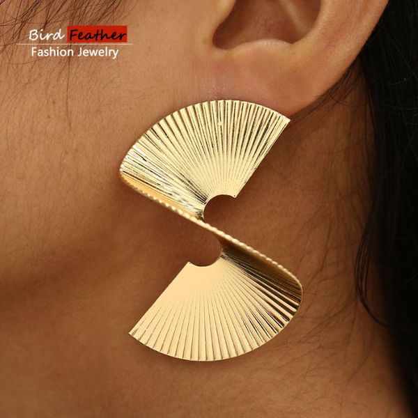 dangle & chandelier simple trendy gold color geometric spiral fan shape cute earrings for women lady fashion large hollow drop set jewelry, Silver
dangle & chandelier simple trendy gold color geometric spiral fan shape cute earrings for women lady fashion large hollow drop set jewelry, Silver