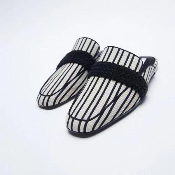 slippers cover toe shoes ladies' loafers low gingham luxury slides mules for women 2021 designer flat basic rome hoof heels fabr, Black
slippers cover toe shoes ladies' loafers low gingham luxury slides mules for women 2021 designer flat basic rome hoof heels fabr, Black