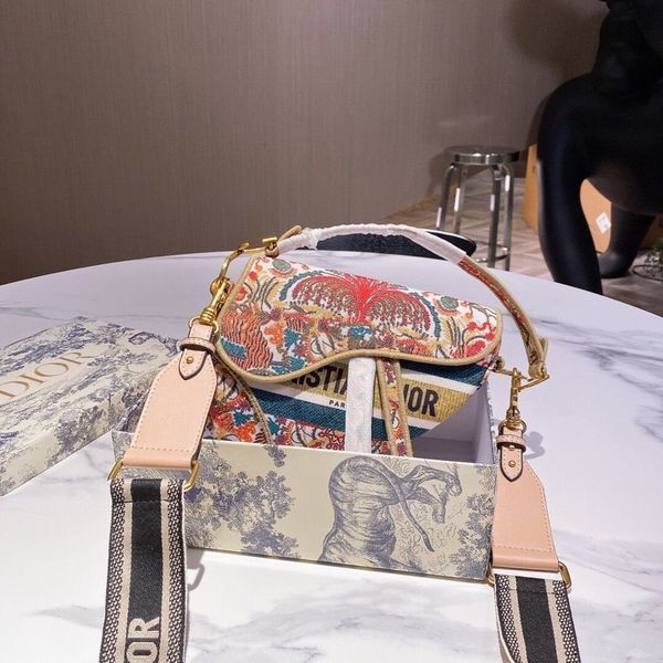 handbag women luxurys designers bags 2021 purses zhouzhoubao123 wallet purse crossbody bag totes net red korean trend embroider
handbag women luxurys designers bags 2021 purses zhouzhoubao123 wallet purse crossbody bag totes net red korean trend embroider