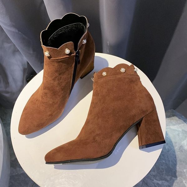 boots autumn winter korean style pointed thick heel pearl female high fashion all-match short mv2r, Black
boots autumn winter korean style pointed thick heel pearl female high fashion all-match short mv2r, Black