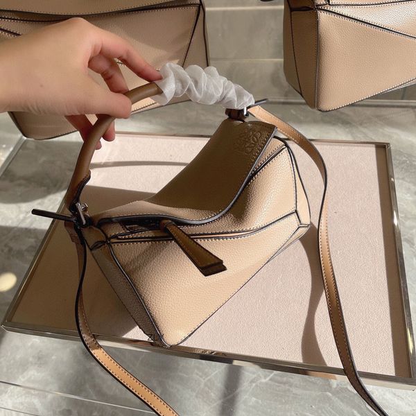 rollo leather color matching small geometric bag full one shoulder messenger bag leather zly bags handbag women luxurys bags
rollo leather color matching small geometric bag full one shoulder messenger bag leather zly bags handbag women luxurys bags