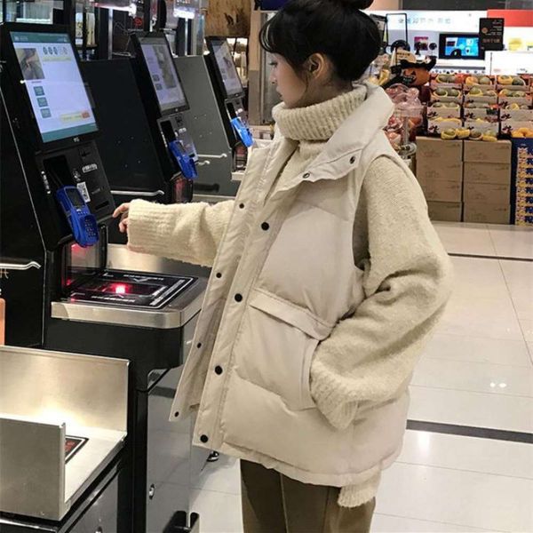 down cotton vest female loose winter sleeveless lapel short bread coat, White
down cotton vest female loose winter sleeveless lapel short bread coat, White