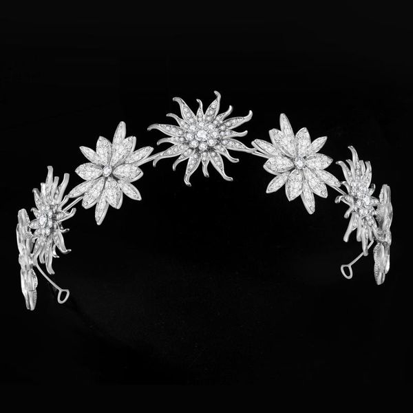 hair clips & barrettes floral snowflake headband rhinestones glittery bridal hoop fresh princess headdress accessories for girl women k2, Golden;silver
hair clips & barrettes floral snowflake headband rhinestones glittery bridal hoop fresh princess headdress accessories for girl women k2, Golden;silver