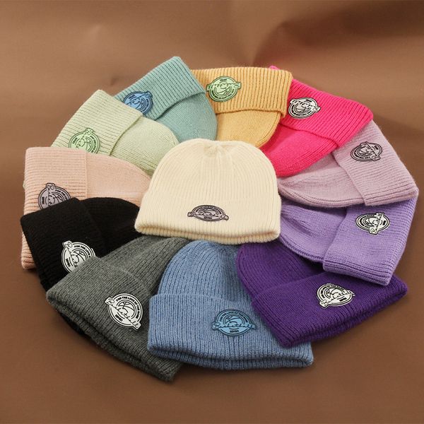 factory wholesale 50% off wool hat women's korean fashion letter basketball label knitted hat autumn and winter leisure warm pullover, Blue;gray
factory wholesale 50% off wool hat women's korean fashion letter basketball label knitted hat autumn and winter leisure warm pullover, Blue;gray