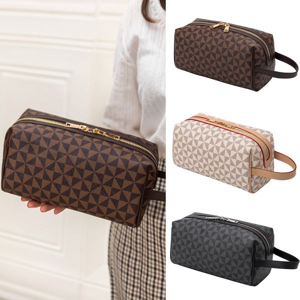 printed women's bags cosmetic bag portable large-capacity wash 2022 new travel storage bag
printed women's bags cosmetic bag portable large-capacity wash 2022 new travel storage bag