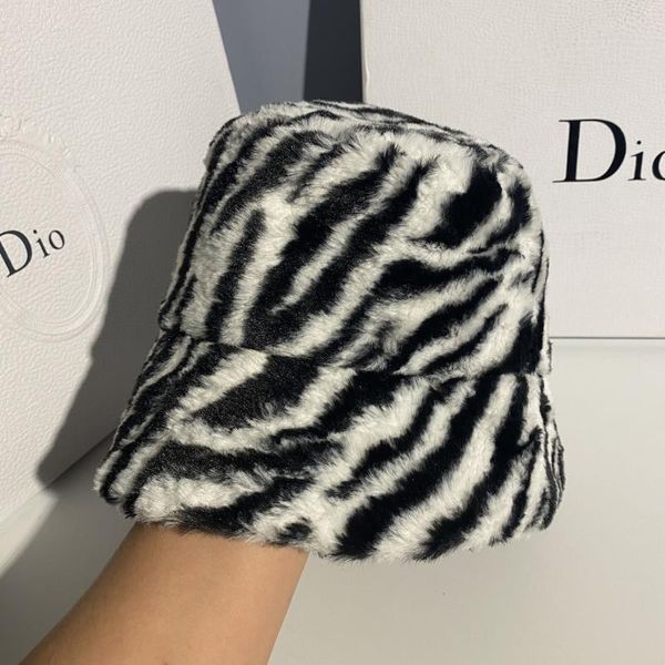 wide brim hats fashionable zebra retro fisherman hat lady autumn and winter plush thickened warm trend joker basin, Blue;gray
wide brim hats fashionable zebra retro fisherman hat lady autumn and winter plush thickened warm trend joker basin, Blue;gray