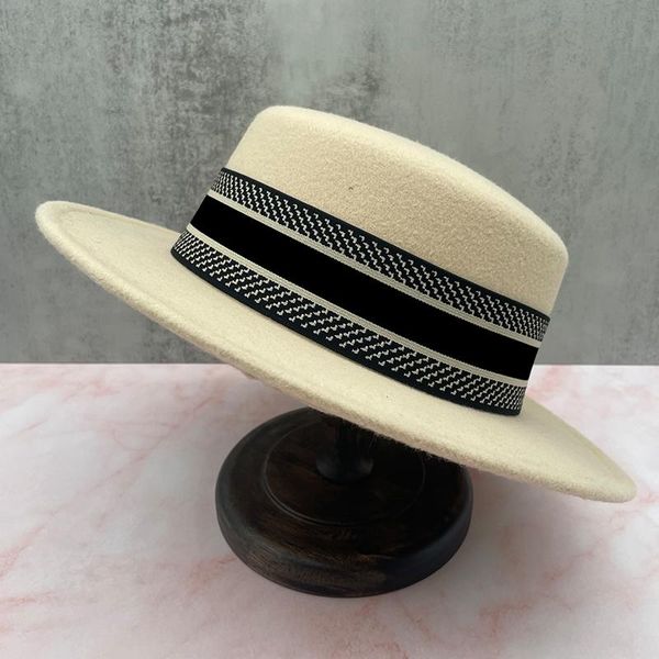 wide brim hats hat women autumn and winter fashion woolen flat men all-match british solid color retro style, Blue;gray
wide brim hats hat women autumn and winter fashion woolen flat men all-match british solid color retro style, Blue;gray