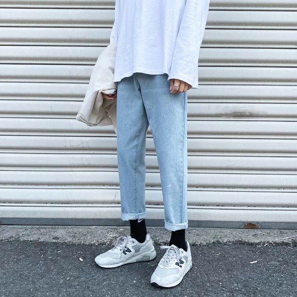 men's jeans fashion light blue men nine points ankle length streetwear korean style straight loose casual brand denim pants
men's jeans fashion light blue men nine points ankle length streetwear korean style straight loose casual brand denim pants