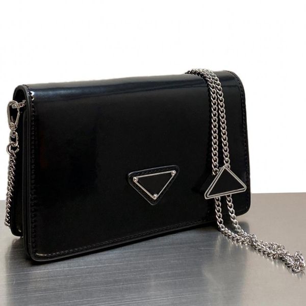 luxury designer shoulder bags handbag women clutch siver chain cross body triangle sign messenger bag wallet
luxury designer shoulder bags handbag women clutch siver chain cross body triangle sign messenger bag wallet