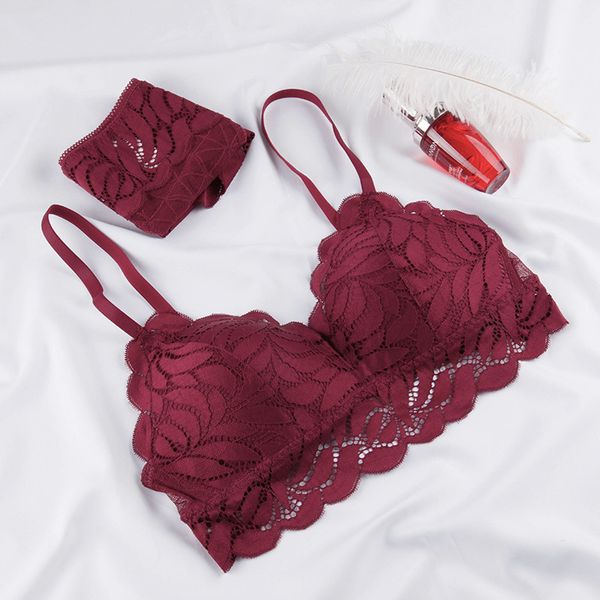 bra set lace no steel ring women's french underwear ultra thin triangle cup, Red;black
bra set lace no steel ring women's french underwear ultra thin triangle cup, Red;black