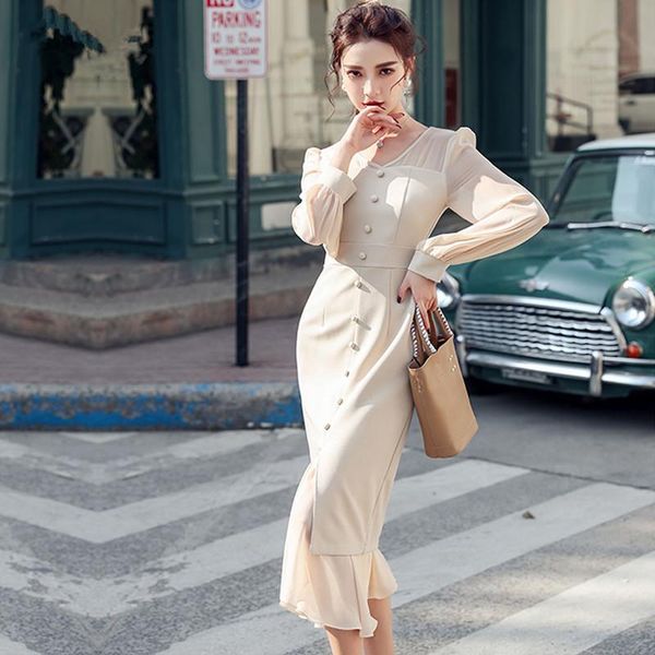 casual dresses 2021 spring women formal party dress elegant ruffle lace v-neck long sleeve bodycon midi night club, Black;gray
casual dresses 2021 spring women formal party dress elegant ruffle lace v-neck long sleeve bodycon midi night club, Black;gray