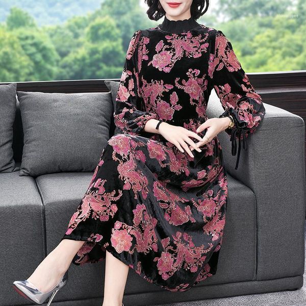 casual dresses 2021 red floral balck glod velvet loose elegant midi dress autumn winter 4xl plus size bodycon long sleeve party vestidos1, Black;gray
casual dresses 2021 red floral balck glod velvet loose elegant midi dress autumn winter 4xl plus size bodycon long sleeve party vestidos1, Black;gray