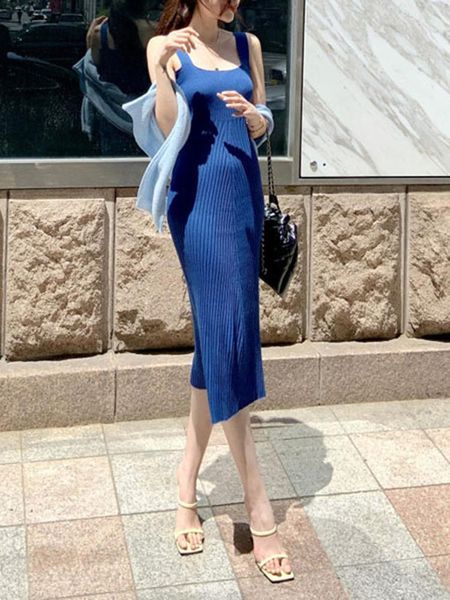 casual dresses korean suspender dress elegant and knitted slim v-neck skirt, Black;gray
casual dresses korean suspender dress elegant and knitted slim v-neck skirt, Black;gray
