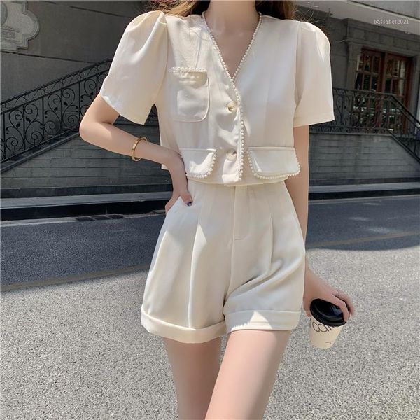 women's tracksuits fashion suit female summer 2pcs 2021 french v-neck short jacket + casual shorts two-piece sets, Gray
women's tracksuits fashion suit female summer 2pcs 2021 french v-neck short jacket + casual shorts two-piece sets, Gray