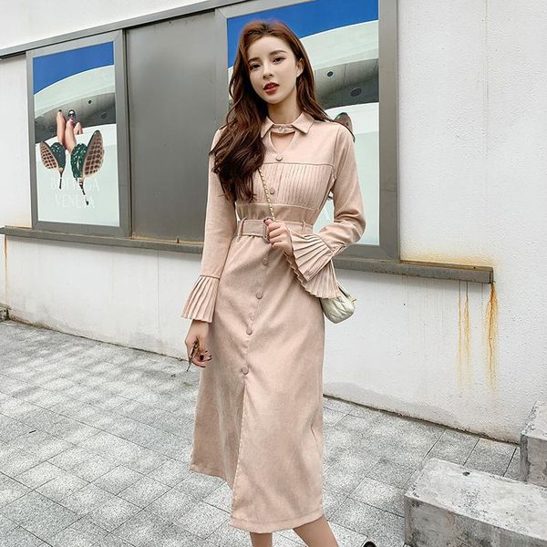 casual dresses flare sleeve office autumn dress women turn down collar hollow out split long midi vintage elegant with belt buttons c756, Black;gray
casual dresses flare sleeve office autumn dress women turn down collar hollow out split long midi vintage elegant with belt buttons c756, Black;gray