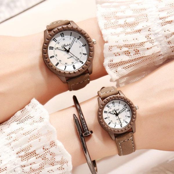 wristwatches size a watch tide male trend fashion junior high school students cool real leather belt korean-style simple female vintage big, Slivery;brown
wristwatches size a watch tide male trend fashion junior high school students cool real leather belt korean-style simple female vintage big, Slivery;brown