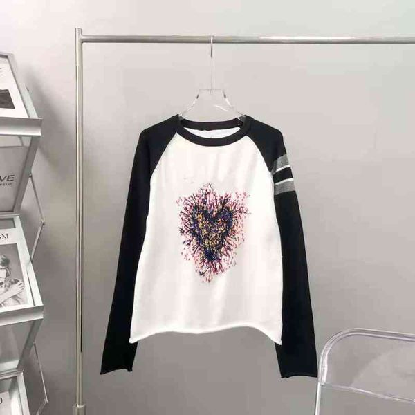 early autumn women's round neck love printing embroidery pattern loose sleeve delicate soft leisure comfort, White
early autumn women's round neck love printing embroidery pattern loose sleeve delicate soft leisure comfort, White