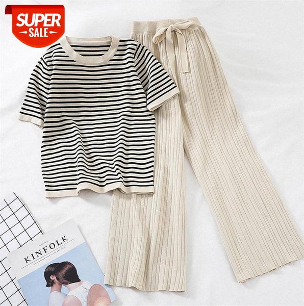 hong kong chic loose short sleeve knit high waist wide leg casual pants knitted two-piece set #nx7i, Black
hong kong chic loose short sleeve knit high waist wide leg casual pants knitted two-piece set #nx7i, Black