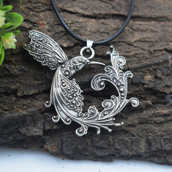 sanlan 1pcs hummingbird necklace bird jewelry christmas gift, gift for mom pendant necklaces, Silver
sanlan 1pcs hummingbird necklace bird jewelry christmas gift, gift for mom pendant necklaces, Silver