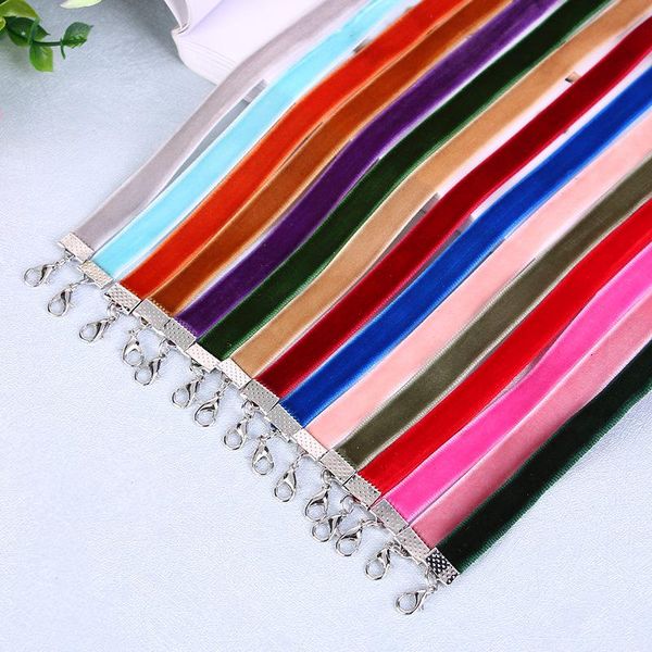 chokers vintage short necklace black chocker collar women velvet belt multicolor clavicle chain choker accessories, Golden;silver
chokers vintage short necklace black chocker collar women velvet belt multicolor clavicle chain choker accessories, Golden;silver