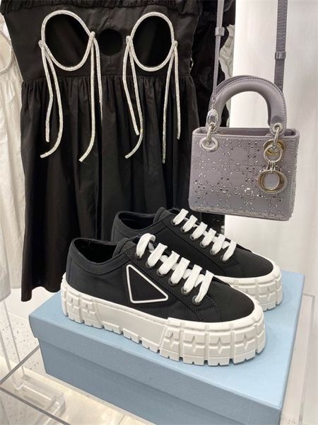 prad 2021 mens platform sneakers women classic diamond fully white shoes leather fashion platform shoes trendy designer casual shoes, Red;white
prad 2021 mens platform sneakers women classic diamond fully white shoes leather fashion platform shoes trendy designer casual shoes, Red;white