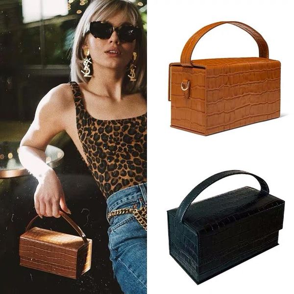 clear acrylic chains box bag women animal print crocodile alligator leather totes handbag 2021 mesenger crossbody
clear acrylic chains box bag women animal print crocodile alligator leather totes handbag 2021 mesenger crossbody