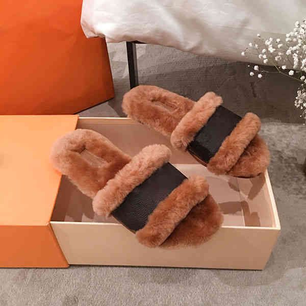 women's fashionable fur slippers with real wool calfskin slide sandals winter warm boots box, Black 
women's fashionable fur slippers with real wool calfskin slide sandals winter warm boots box, Black