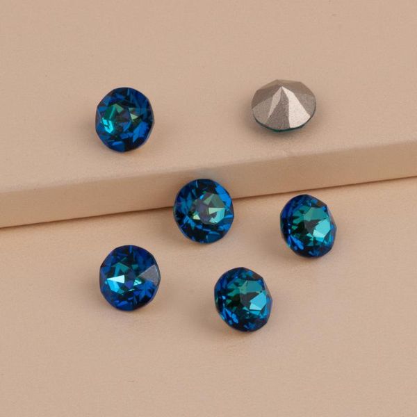 nail art decorations blue different size of crystal quality glitter glass rhinestones color rhinestone 3d diy, Silver;gold
nail art decorations blue different size of crystal quality glitter glass rhinestones color rhinestone 3d diy, Silver;gold