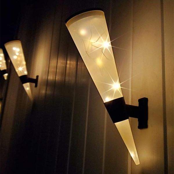 solar lamps led light outdoor waterproof copper wire string lights garden courtyard warm and white two-color switching wall lamp
solar lamps led light outdoor waterproof copper wire string lights garden courtyard warm and white two-color switching wall lamp