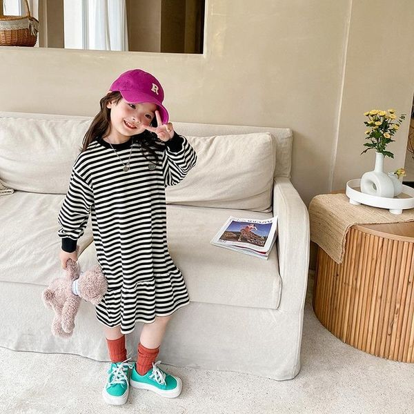 girl's dresses 2021 autumn long sleeve toddler kids cotton heated thick striped fishtail children girls round neck letter casual dress, Red;yellow
girl's dresses 2021 autumn long sleeve toddler kids cotton heated thick striped fishtail children girls round neck letter casual dress, Red;yellow