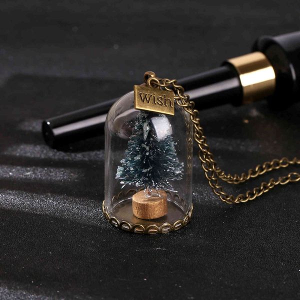 factory wholesale new snow christmas tree luminous glass pendant necklace gift popular fashion xmas gift
factory wholesale new snow christmas tree luminous glass pendant necklace gift popular fashion xmas gift