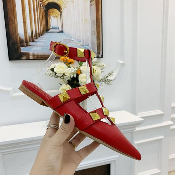 2021 women platform sandals designer baotou stiletto white heels closed toe luxury bride wedding red shoes, Black
2021 women platform sandals designer baotou stiletto white heels closed toe luxury bride wedding red shoes, Black