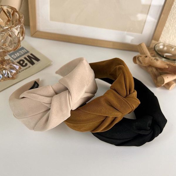 hair accessories origin summer 3 designs french vintage wide cross knot headband for women temperament beige black brown fabric
hair accessories origin summer 3 designs french vintage wide cross knot headband for women temperament beige black brown fabric