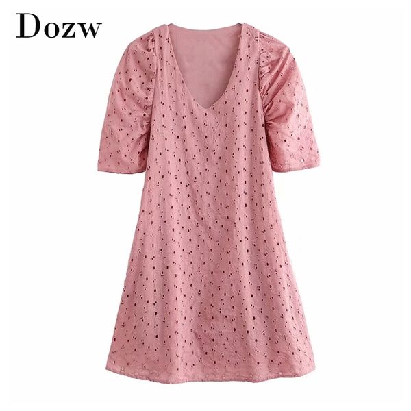 elegant pink color embroidery mini dress summer v neck puff short sleeve casual es lady hollow out retro 210515, Black;gray
elegant pink color embroidery mini dress summer v neck puff short sleeve casual es lady hollow out retro 210515, Black;gray