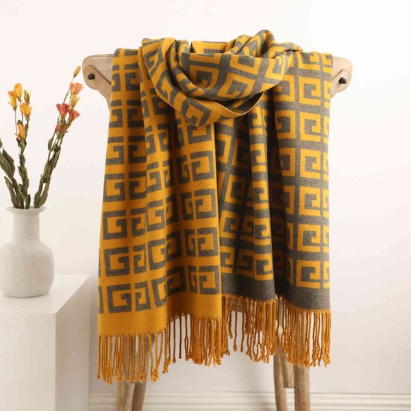 autumn and winter new back word lattice cashmere scarf women's lengthened thickened double-sided two-color warm korean versatile shawl, Blue;gray
autumn and winter new back word lattice cashmere scarf women's lengthened thickened double-sided two-color warm korean versatile shawl, Blue;gray