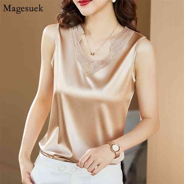 korean summer sleeveless satin loose blouse women plus size solid v neck woman blouses bottom lady silk shirt blusas 13739 210512, White
korean summer sleeveless satin loose blouse women plus size solid v neck woman blouses bottom lady silk shirt blusas 13739 210512, White