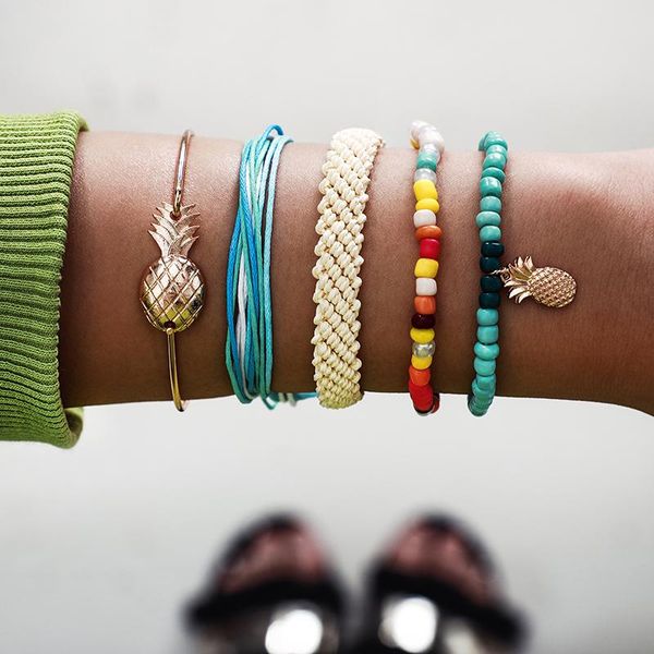charm bracelets 5pcs/set handmade multilayer rope for women trendy golden double pineapple colorful beads beaded bracelet 8325, Golden;silver
charm bracelets 5pcs/set handmade multilayer rope for women trendy golden double pineapple colorful beads beaded bracelet 8325, Golden;silver
