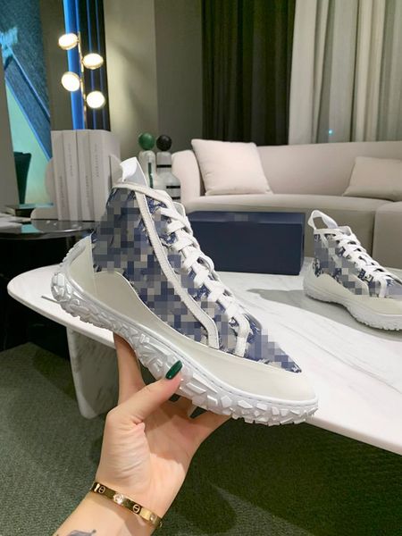 fashion 21ss oblique printing platform high-quality men's and women's triple retro shoes, shoe size 35-46 mjkfjj003, Black
fashion 21ss oblique printing platform high-quality men's and women's triple retro shoes, shoe size 35-46 mjkfjj003, Black
