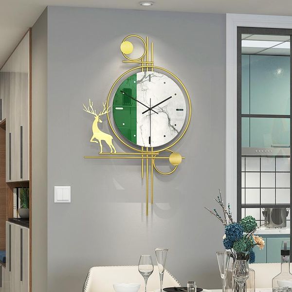 wall clocks make-up clock nordic living room household luxury simple modern decoration fashion watch
wall clocks make-up clock nordic living room household luxury simple modern decoration fashion watch