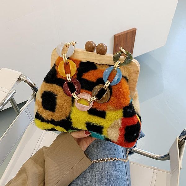 evening bags western style contrast color plush bucket bag 2021 autumn and winter fashion women's designer chain shoulder messenger
evening bags western style contrast color plush bucket bag 2021 autumn and winter fashion women's designer chain shoulder messenger