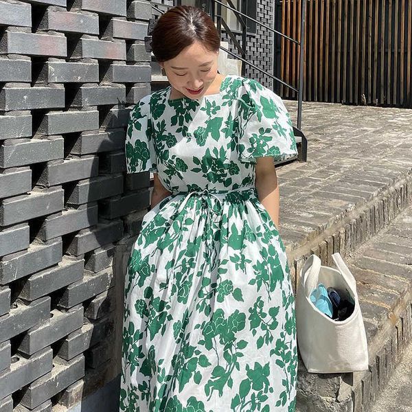 korean chic summer square neck back single breasted floral dress women lace up waist loose retro puff short sleeve vestidos 210610, Black;gray
korean chic summer square neck back single breasted floral dress women lace up waist loose retro puff short sleeve vestidos 210610, Black;gray