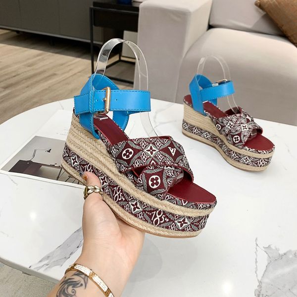 newlassic high heeled sandals shoes wedge heel luxury designer cowboy man woman metal buckle for parties occupation sandal shoe us34-42, Red;white
newlassic high heeled sandals shoes wedge heel luxury designer cowboy man woman metal buckle for parties occupation sandal shoe us34-42, Red;white